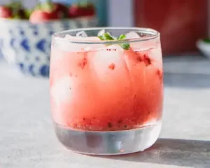 Rosemary Strawberry Sppitzer